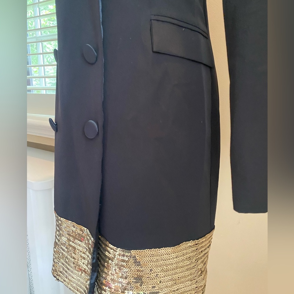 Laundry by Shelli Segal Double Breasted Black Blazer Dress with Gold Sequins - Picture 4 of 9